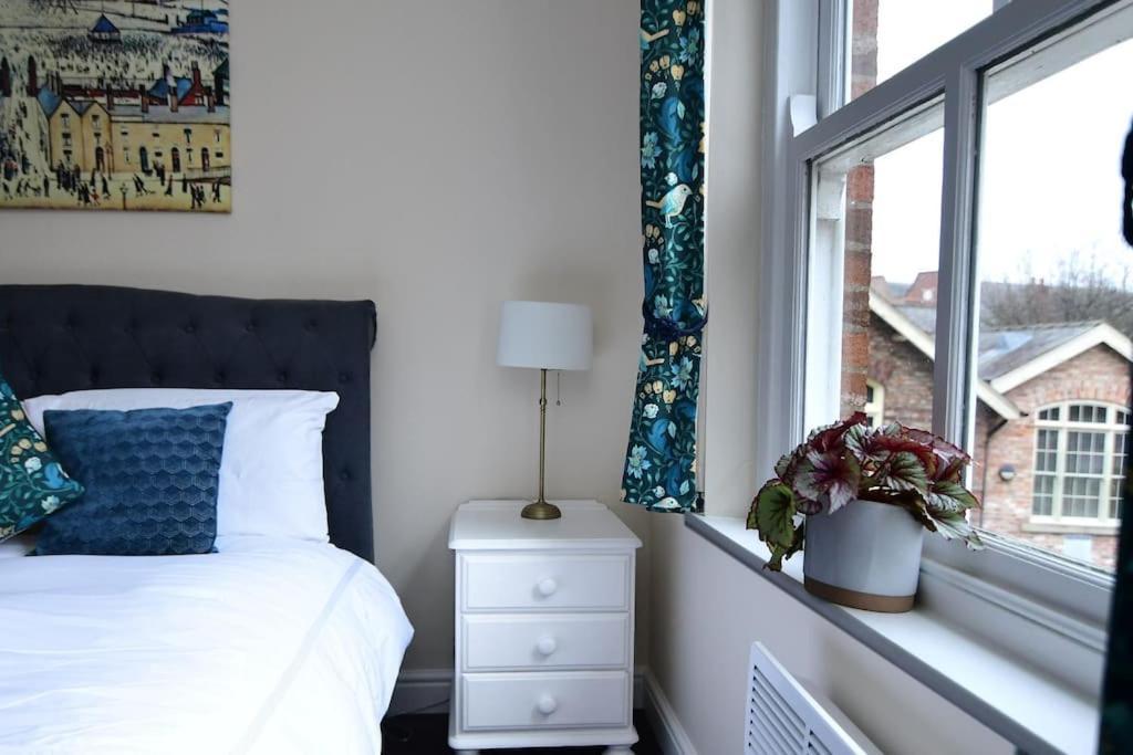 Loveyork Priory Apartment - Central With Parking Exterior foto